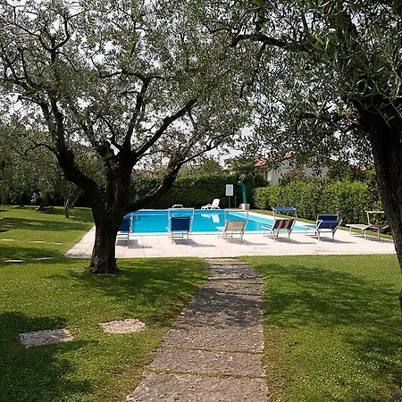 Ortensia - Regarda Travel Apartamento Lazise
