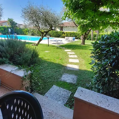 Apartment Ortensia - Regarda Travel